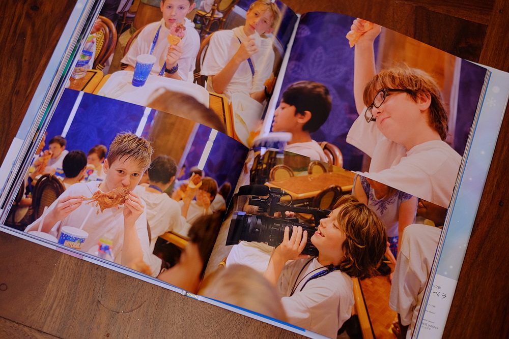 2015-12_LIBERA-Book_DSCF7569_small.JPG