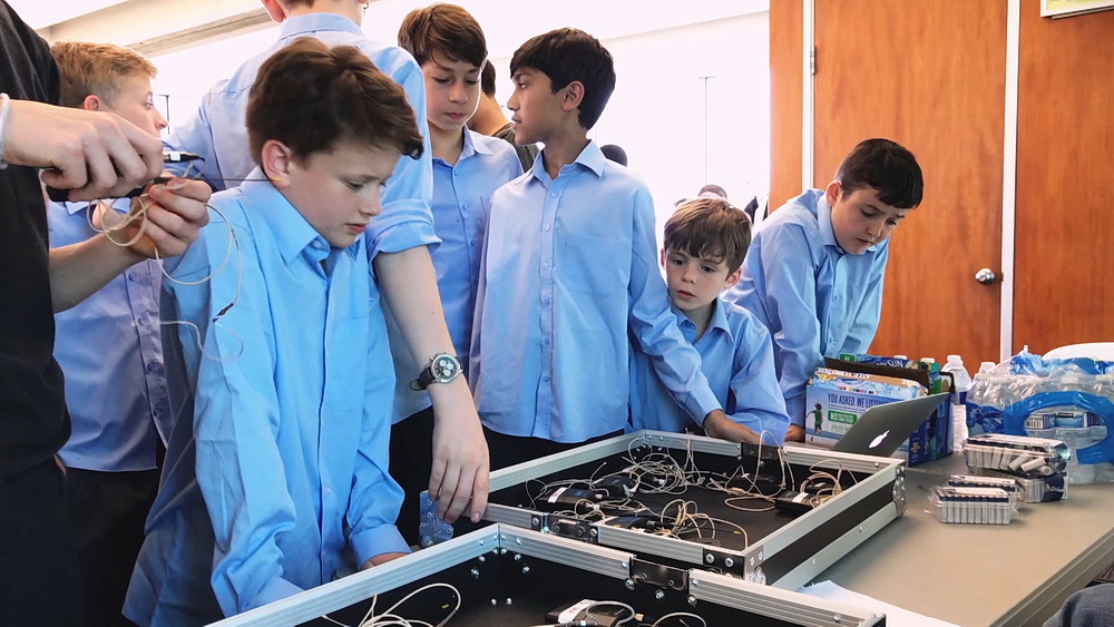 Libera in America- 2017 - Behind the Scenes_2160p.mp4_snapshot_12.59_[2021.06.06_19.55_1000.36].JPG